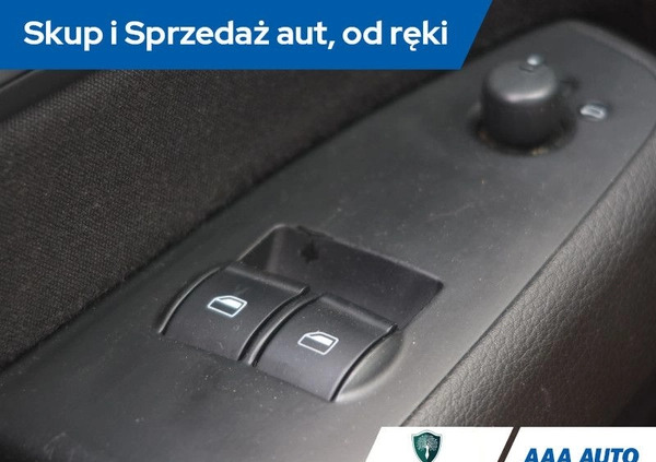 Audi A4 cena 16000 przebieg: 249558, rok produkcji 2006 z Bielsk Podlaski małe 154